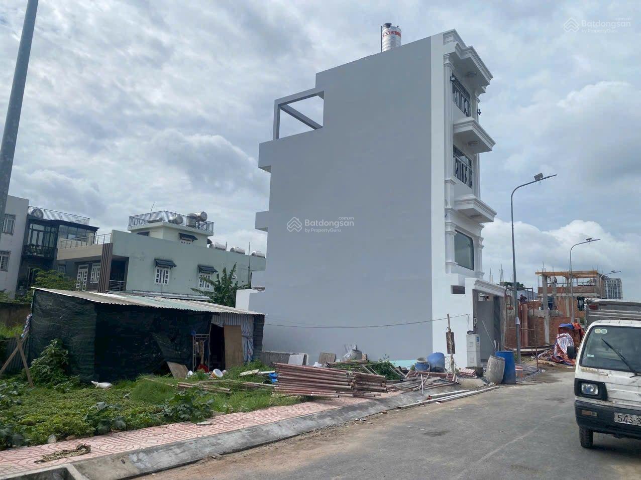 Bán nhà 1 trệt lửng 3 Lầu Phường Hiệp Bình Chánh