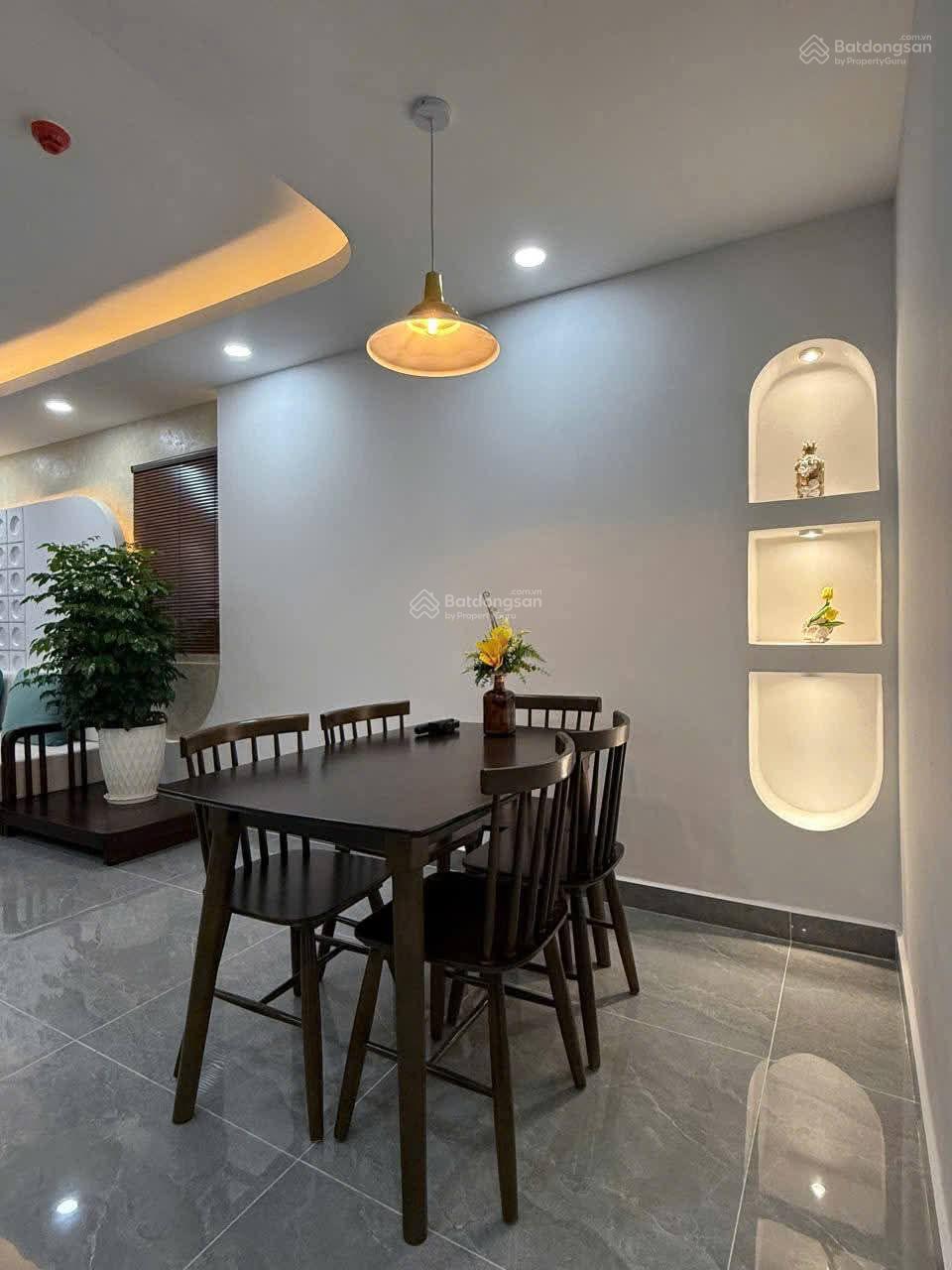 Bán căn hộ 65.7m2 (2PN) ở CT3 VCN Phước Hải, đầy đủ nội thất ĐẸP, ban công hướng Đông