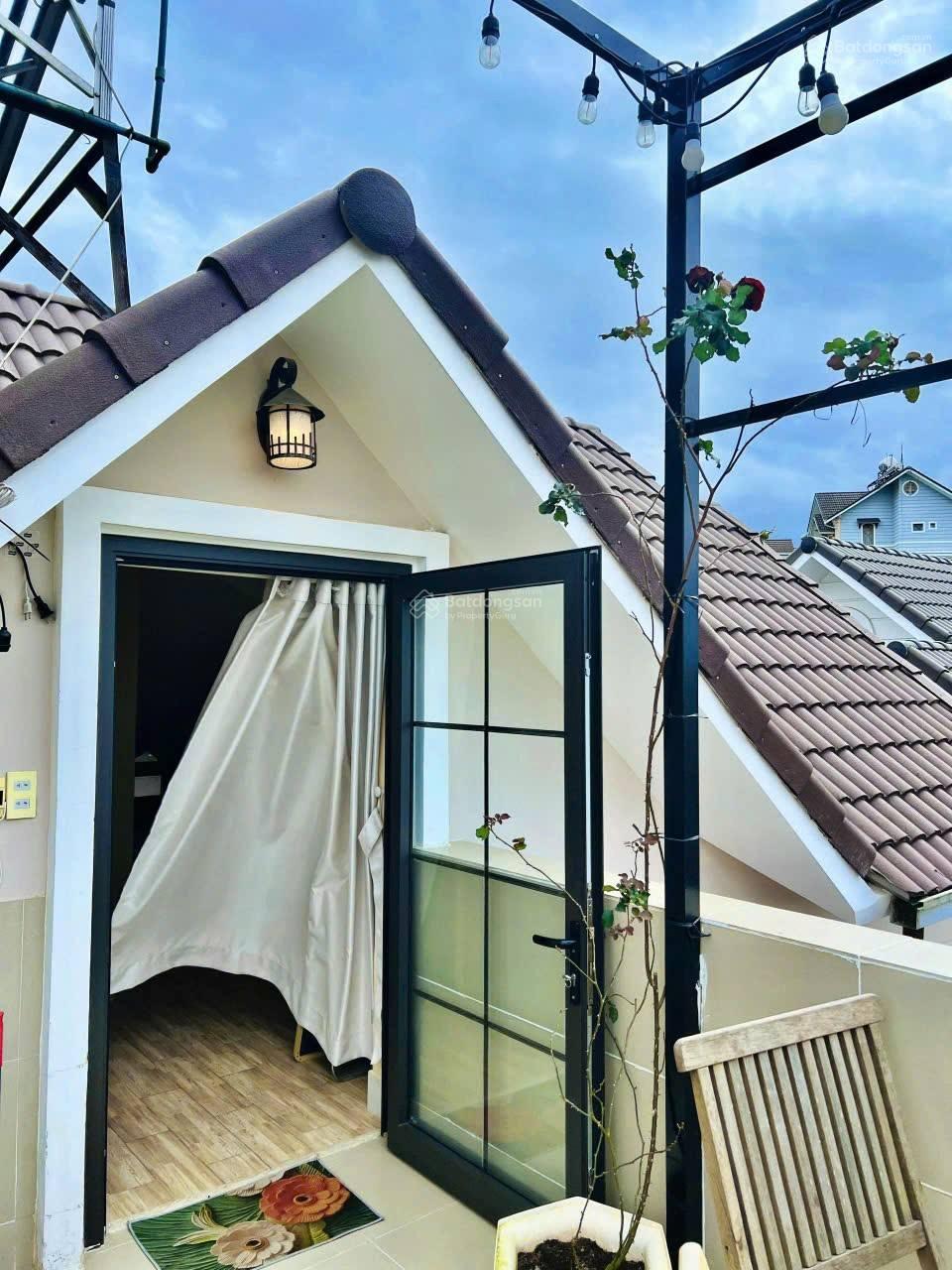 Cho thuê villa 5 phòng gần hồ xuân hương đà lạt giá cho thuê 24 triệu/tháng Cho thuê villa 5 phòng gần hồ xuân hương đà lạt giá cho thuê 24 triệu/tháng