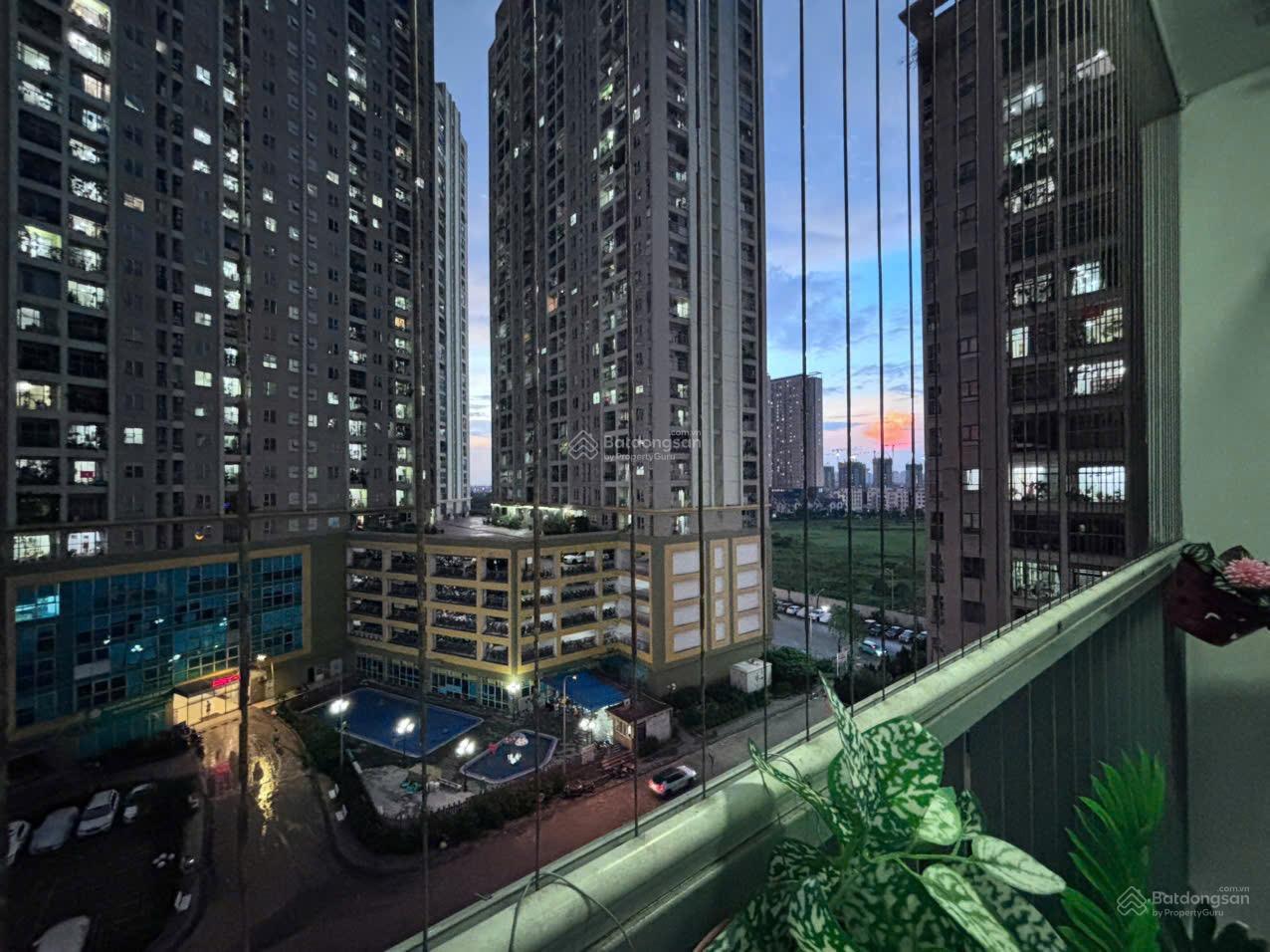 CHUNG CƯ THE GOLDEN AN KHÁNH GÓC ĐẸP GIÁ TỐT FULL NỘI THẤT - 2PN/2VSGIÁ 3XX TỶ