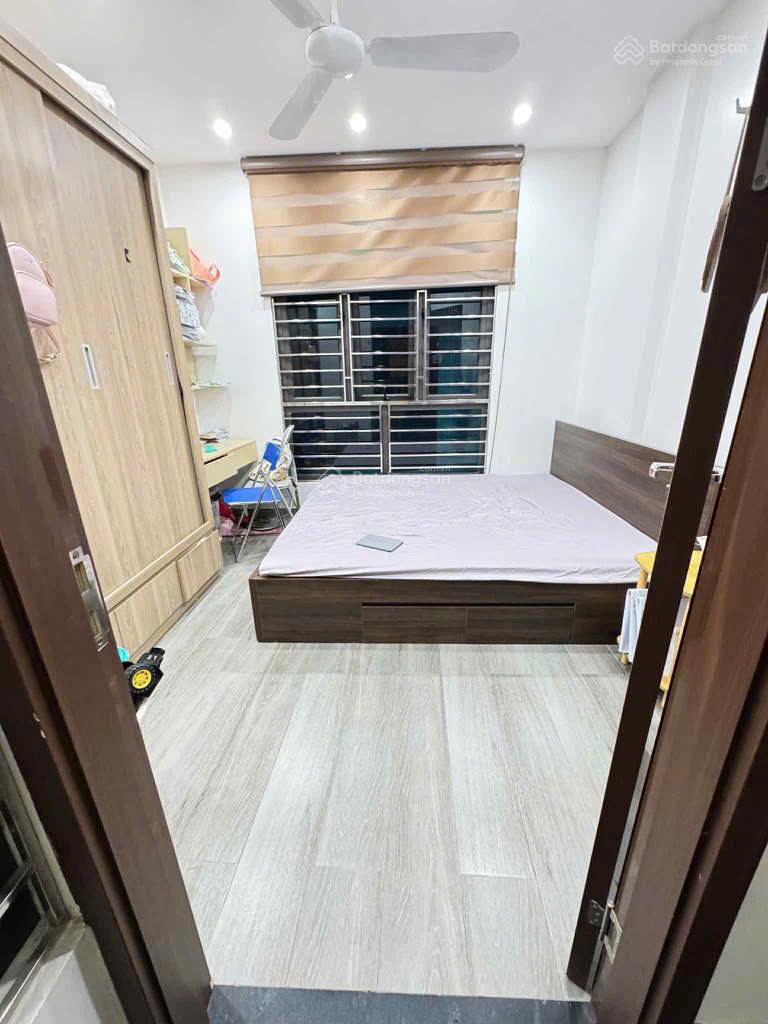 Châu Đài 5 phòng ngủ - Vài bước ô tô - Giá tốt - 37m2 - 5.35 tỷ