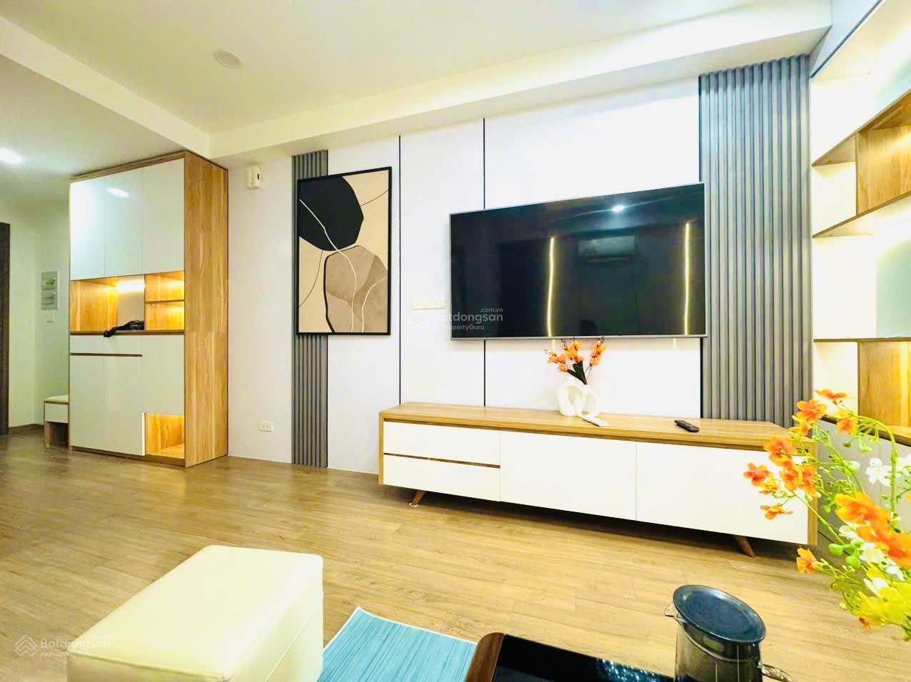 Bán gấp CC 2PN, 2WC, 65m2 tại Handi Resco Lê Văn Lương, 6,4 tỷ VND