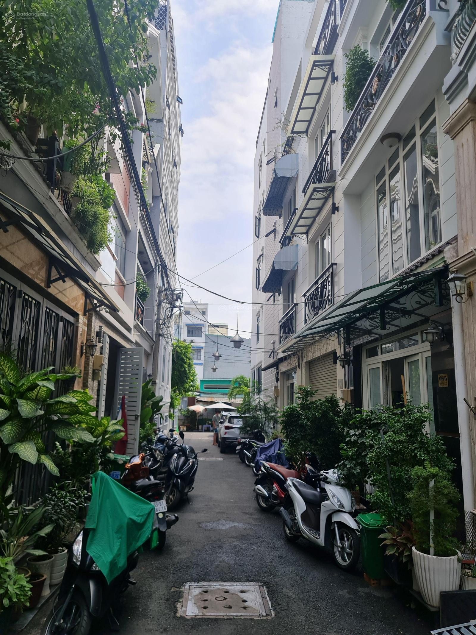 Bán Nhà Hẻm Ô tô, Đường số 27, Gần trường học LÊ Thánh Tôn, Dt 5x11, 3 lầu , ST, 4pn, 5wc, giá 10ty