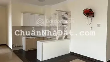 Cho thuê căn hộ Tân Phước, Lý Thường Kiệt, Q11 - 3PN - 14tr/tháng.