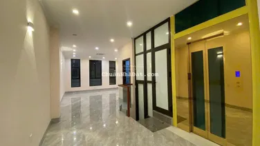 Cho thuê - sàn tầng 2 - 80m2 - Louis Hoàng Mai - thang máy - điều hòa - nhà mới hoàn thiện