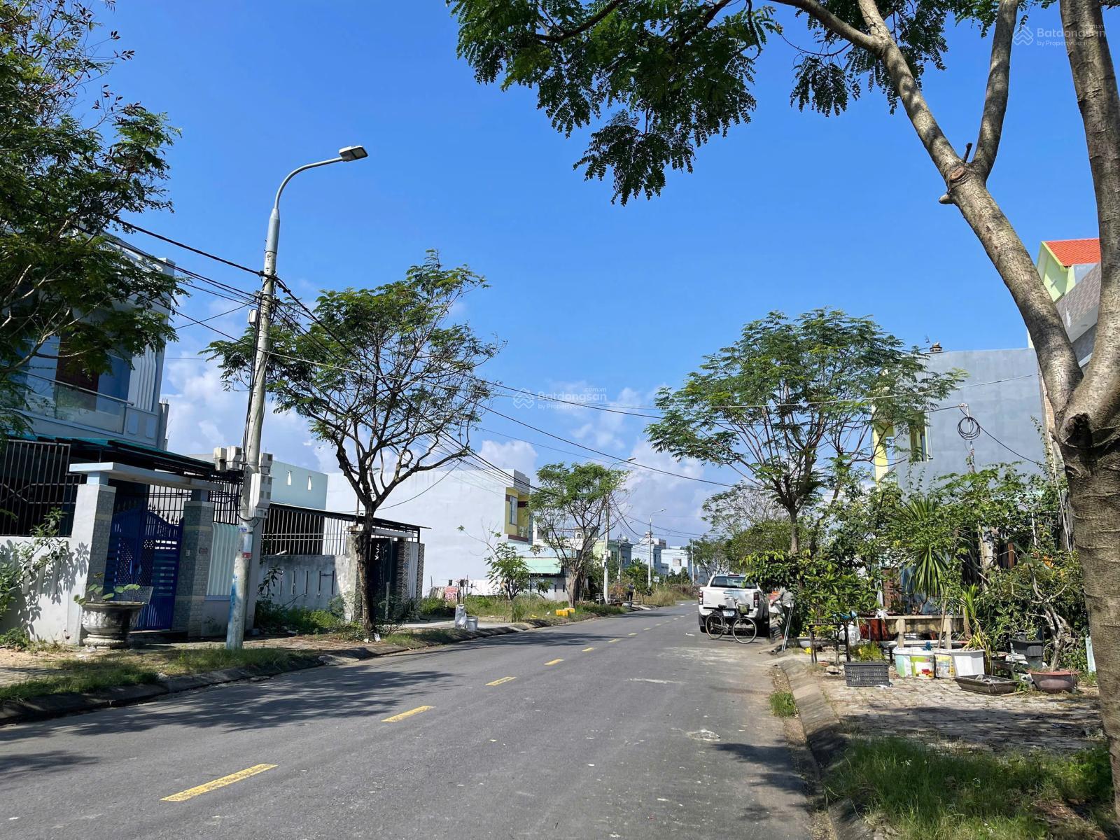 Bán đất kẹp cống đường 7m5 Lê Như Hổ đất biển Tân Trà, Ngũ Hành Sơn.