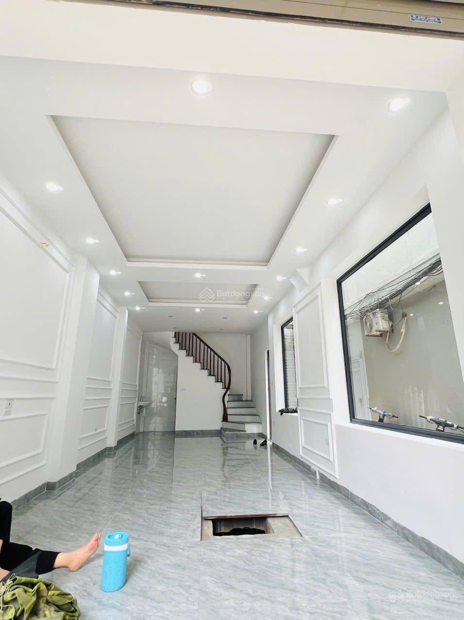 Nhà mới tinh ngõ thông kinh doanh,chủ nhà cần bán gấp,giá cả thương lượng, nhà lô góc Nhà mới tinh ngõ thông kinh doanh,chủ nhà cần bán gấp,giá cả thương lượng, nhà lô góc
