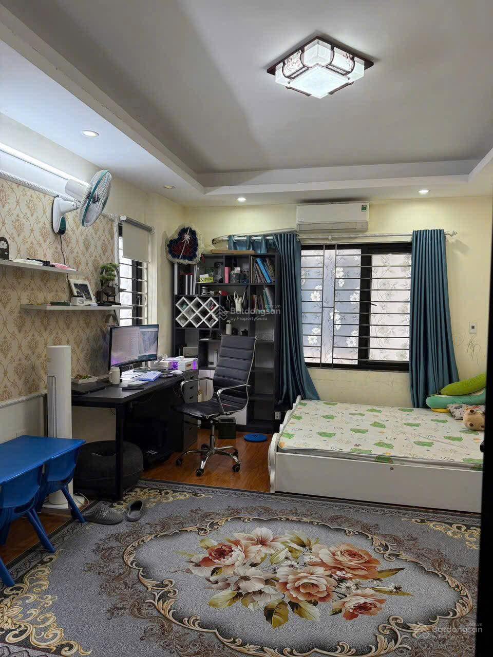 BÁN GẤP NHÀ PHÚ LƯƠNG LÔ GÓC, Ô TÔ ĐỖ CỔNG 35M2 XÂY 5T CHỈ 5 TỶ.
