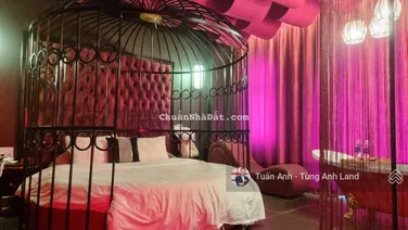 Khách sạn hàng Hot khu phân lô Lê Hồng Phong view công viên mặt phố đẹp đường rộng