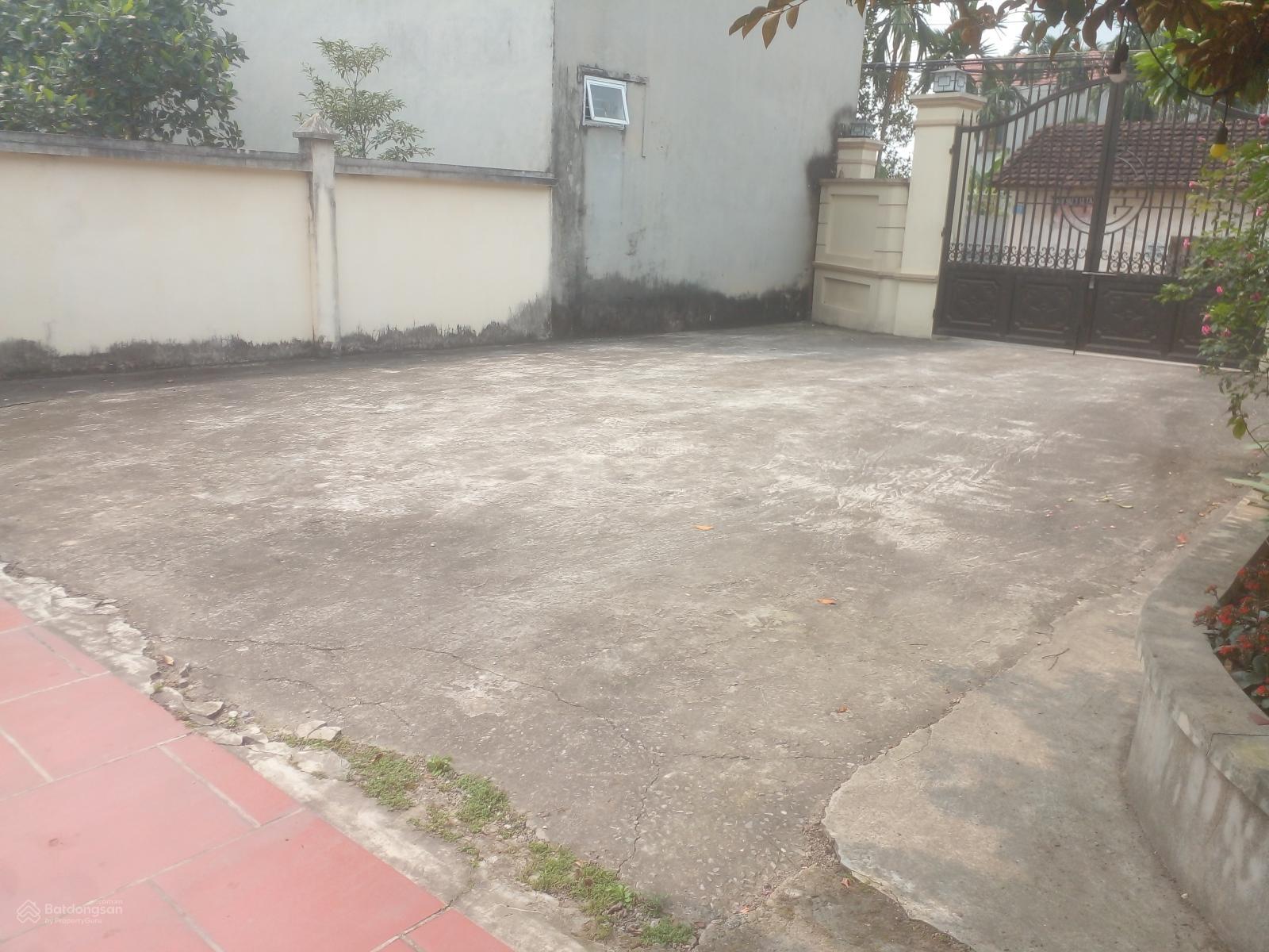 Chính chủ cần bán mảnh đất mặt đường ôtô ra vào