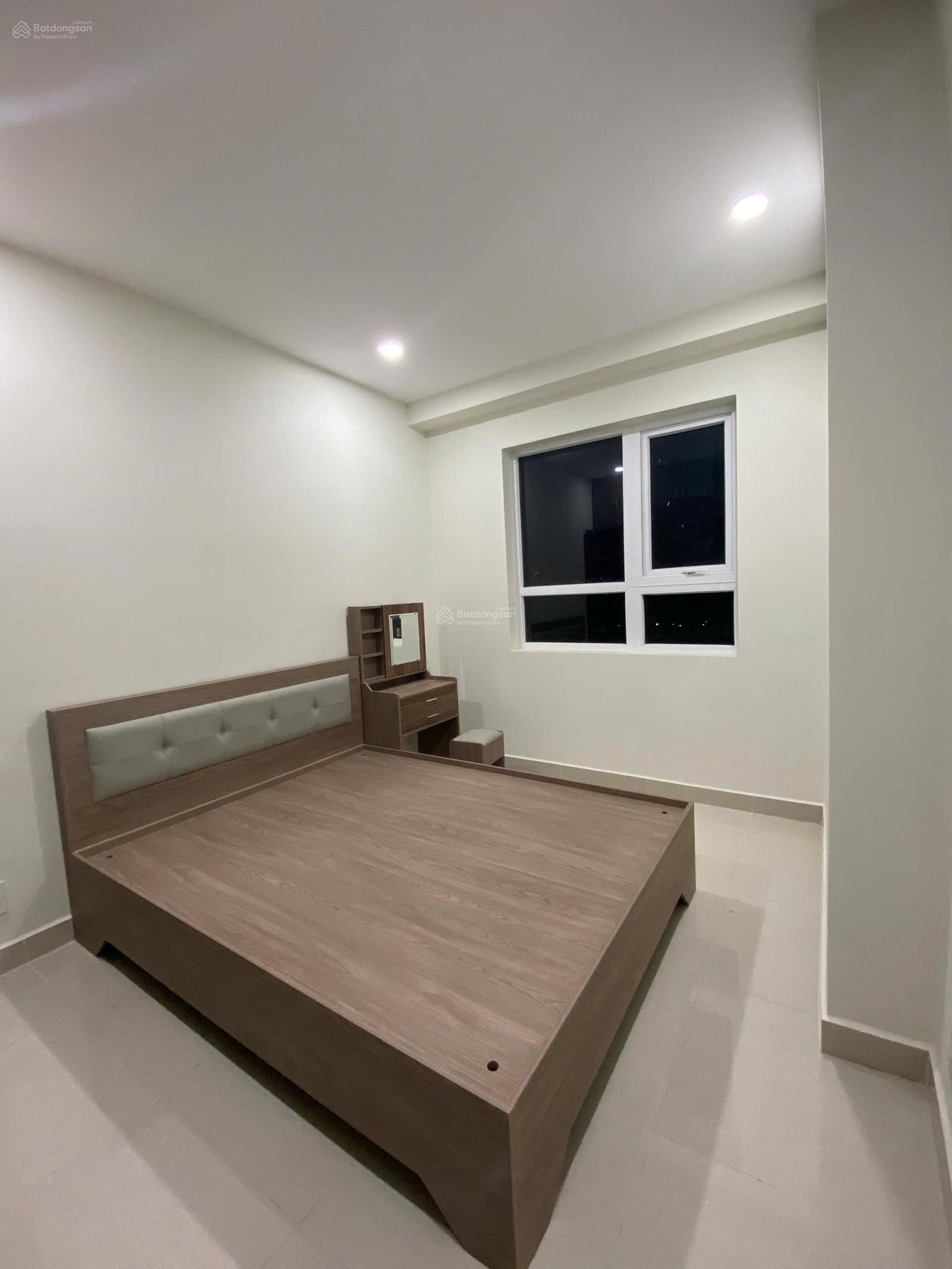 Bán Gấp 74m2 3,5t Toà TTTM Parc Mall mẫu 2PN 2WC