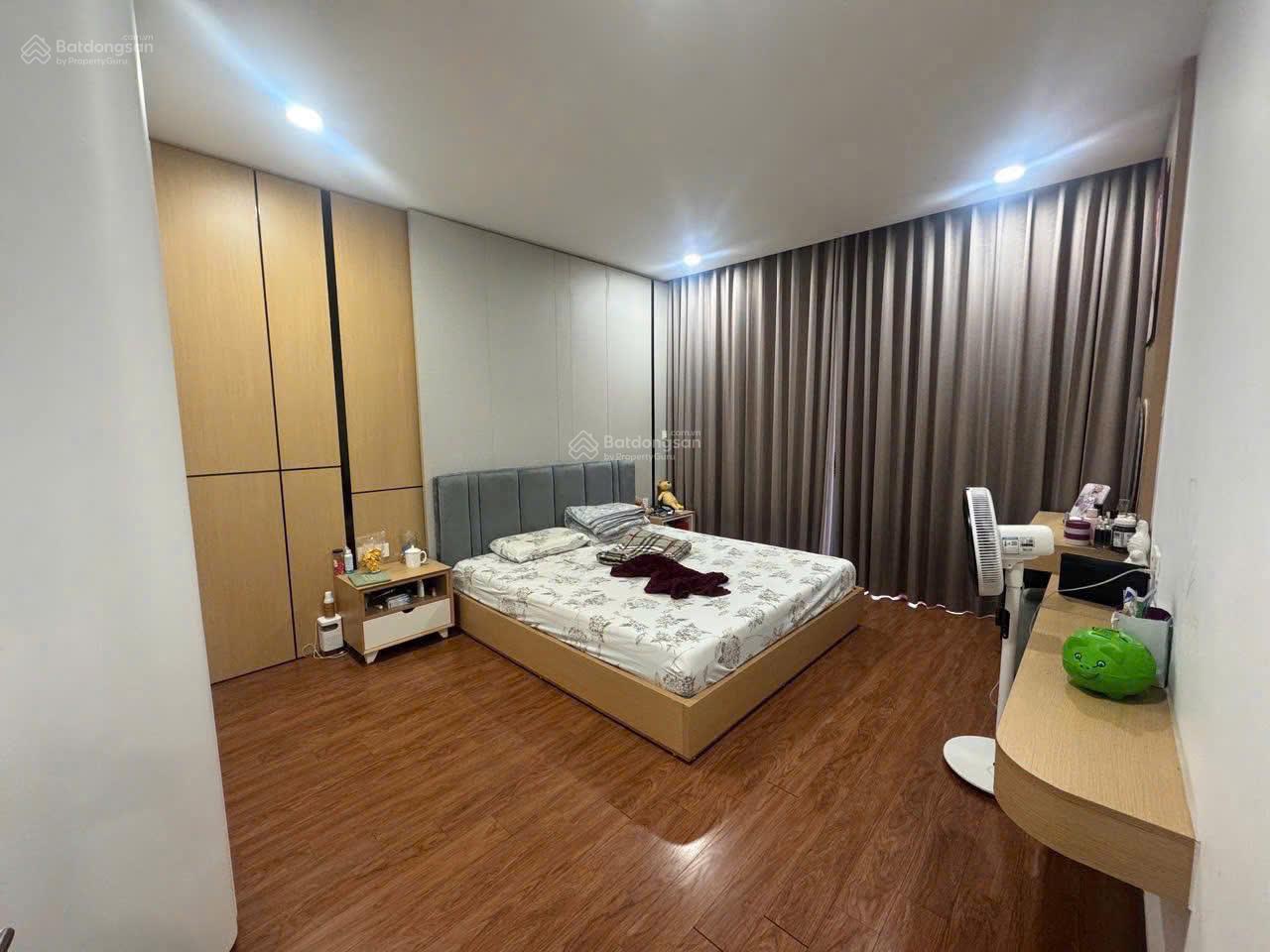 Bán CH siêu rộng 157m² view hồ full nội thất tòa N03 - T3B Ngoại Giao Đoàn. LH 0343 691 ***