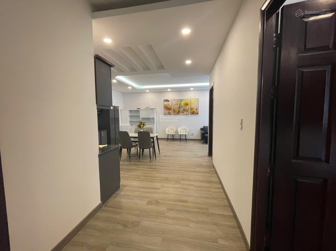 Bán gấp căn hộ Sky Phú Mỹ Hưng