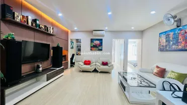 Eurowindow Multi Complex. Chủ nhà gửi bán căn góc 3PN, 2WC. DT: 139m2. Ban công ĐN. Gía: 10.9 tỷ