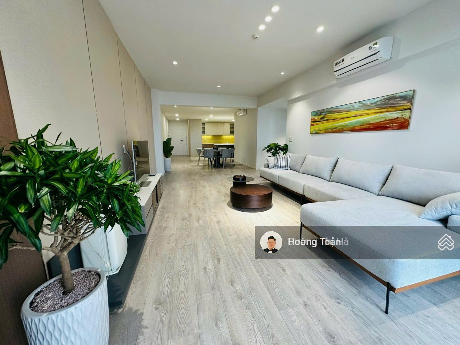 Bán gấp trong tháng căn hộ Happy Valley 100m2 nhà đẹp giá 7.4 tỷ LH; 0947 800 *** em toản