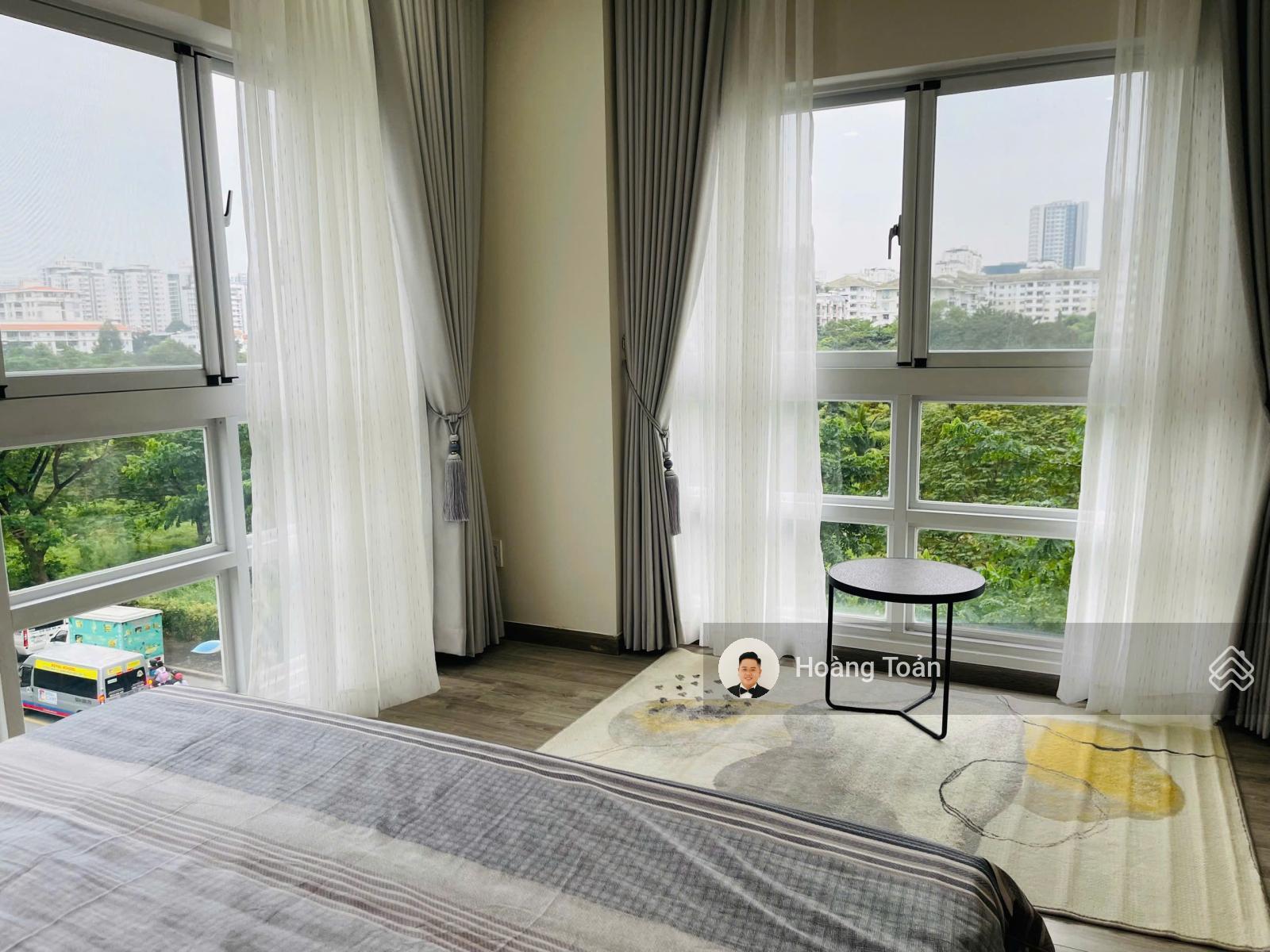 Bán gấp trong tháng căn hộ Happy Valley 100m2 nhà đẹp giá 7.4 tỷ LH; 0947 800 *** em toản