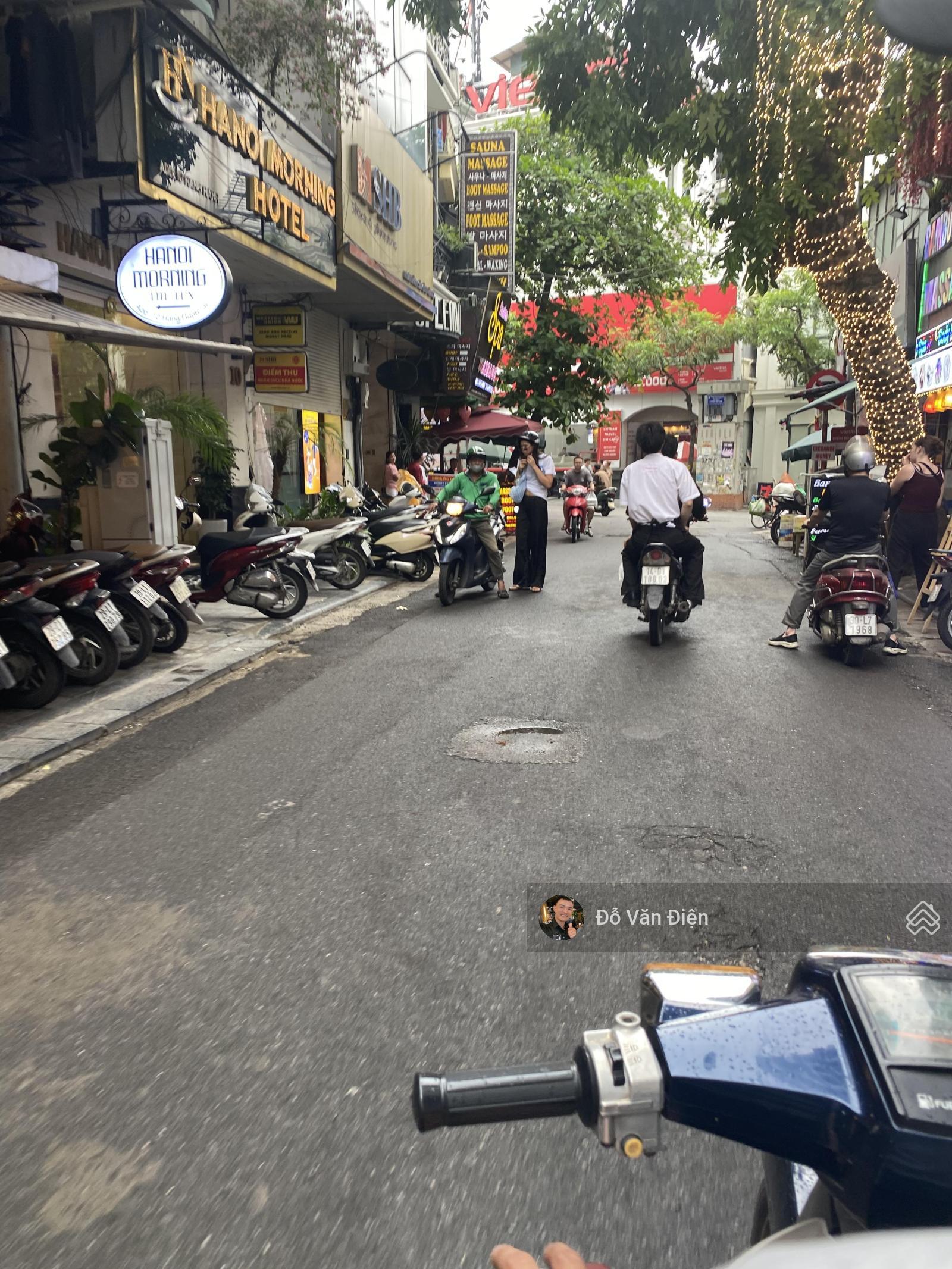Cho thuê nhà mặt phố hàng mắm diện tích 40m2 x 2 tầng , mặt tiền 15m, giá thuê 63 triệu Cho thuê nhà mặt phố hàng mắm diện tích 40m2 x 2 tầng , mặt tiền 15m, giá thuê 63 triệu