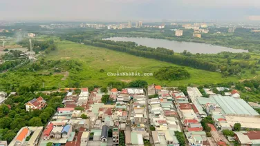 Cơ hội sở hứu căn hộ giá rẻ, căn 2PN hướng Đông Nam giá chỉ có 2,75 tỷ. LH Em Châu 0939 420 ***