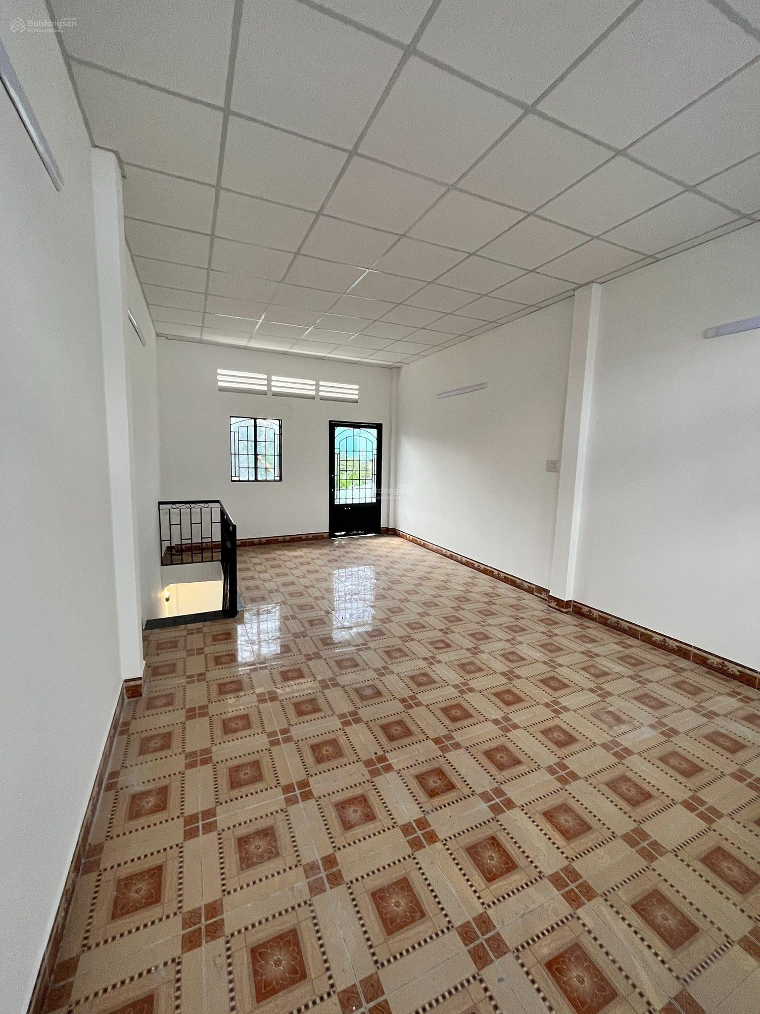 Bán nhà 64m2 - hẻm xe hơi - sát BV Bình Tân - Hương Lộ 2 - Bình Tân - SHR - chỉ 4.2T