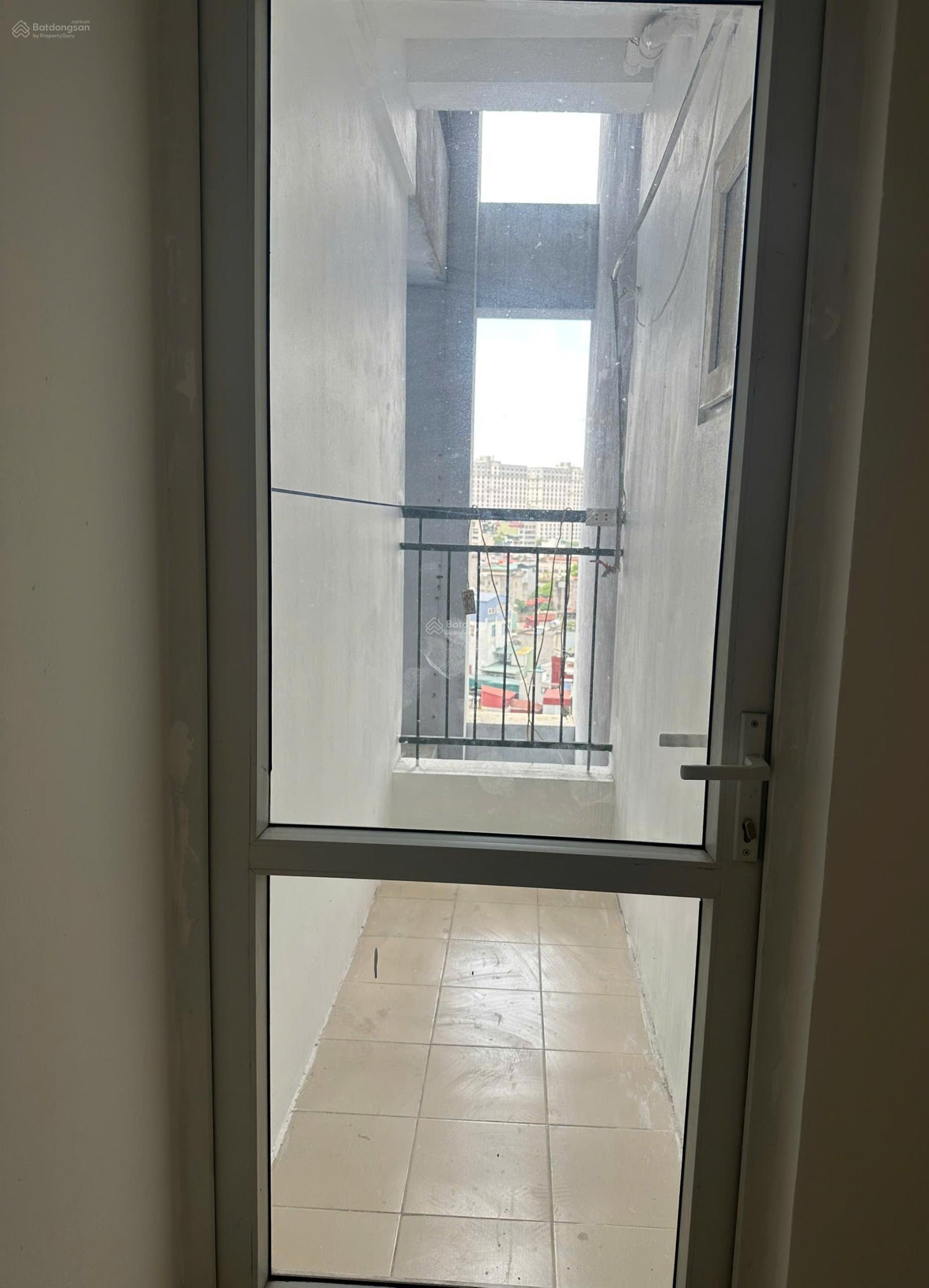 CHO THUÊ CHUNG CƯ CT2A HOÀNG CẦU 64 M2, 2 PHÒNG NGỦ, 1 VS, GIÁ RẺ 11 TRIỆU/THÁNG. CHO THUÊ CHUNG CƯ CT2A HOÀNG CẦU 64 M2, 2 PHÒNG NGỦ, 1 VS, GIÁ RẺ 11 TRIỆU/THÁNG.