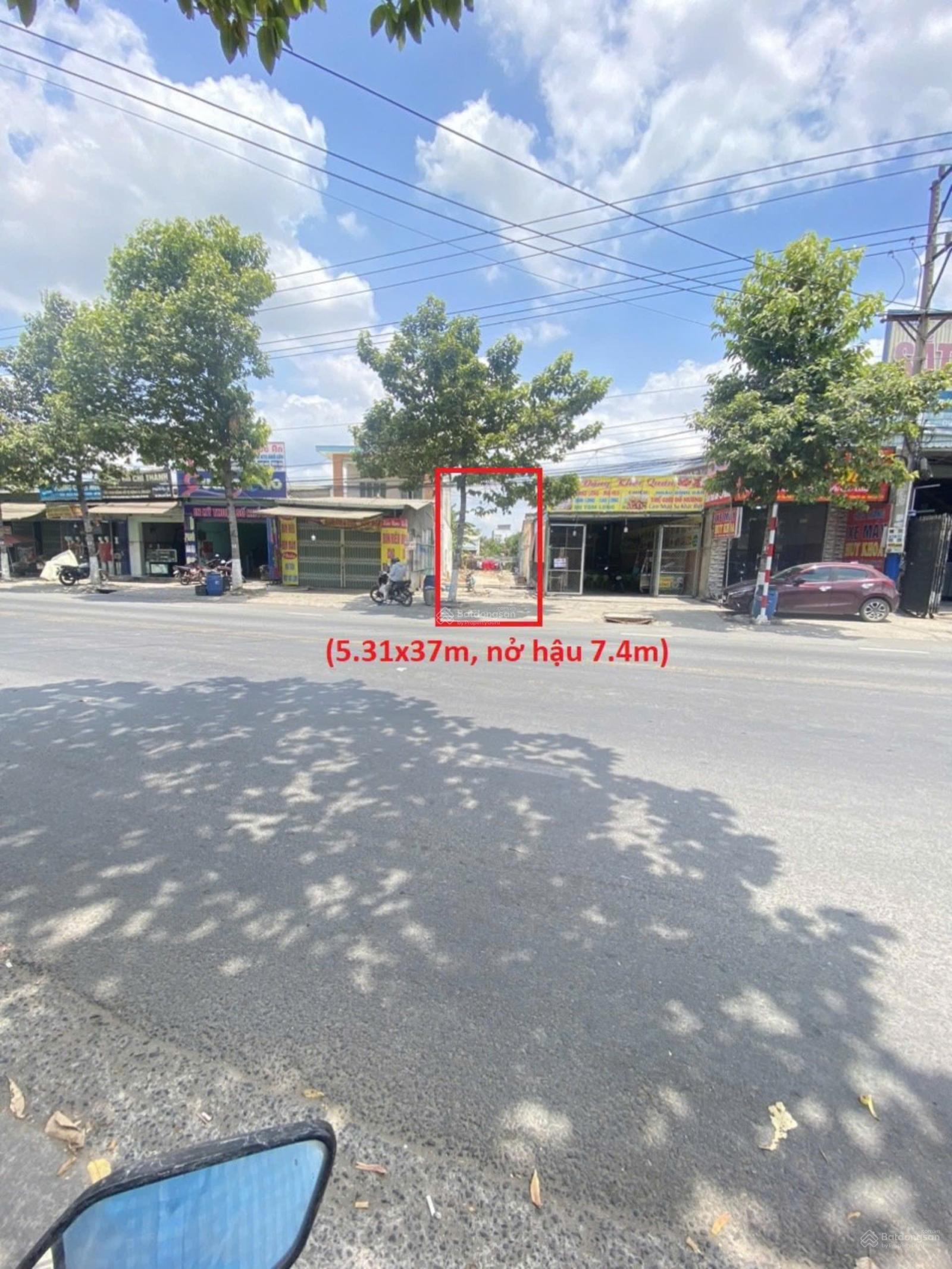 Bán đất mặt tiền kinh doanh đường Nguyễn Thị Minh Khai, P. Tân Bình, TP. Dĩ An