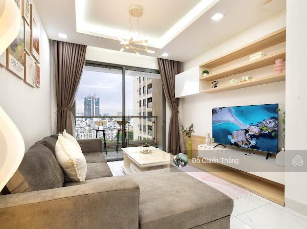 Cần tiền chửa bệnh bán CC The Gold View, giá cực chất 1,9 tỷ, 80m2, 2PN, 1WC tại Bến Vân Đồn, Q4