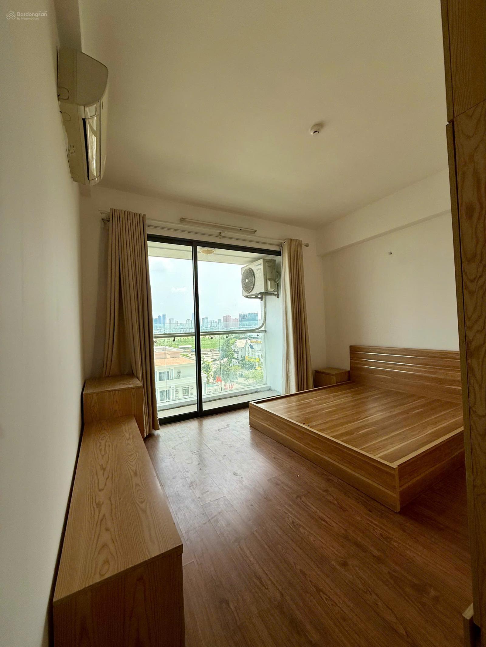 Bán 4PN 151m2 siêu rẻ chỉ 76tr/m2 N04B, căn góc siêu thoáng mát. LH 0915 830 ***