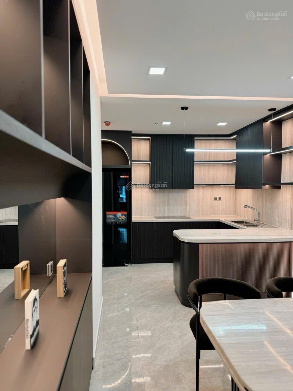 Cho thuê The Peak 130m2 nhà nội thất cao cấp hướng Đông Nam mát mẻ, giá thuê 60tr/tháng TL