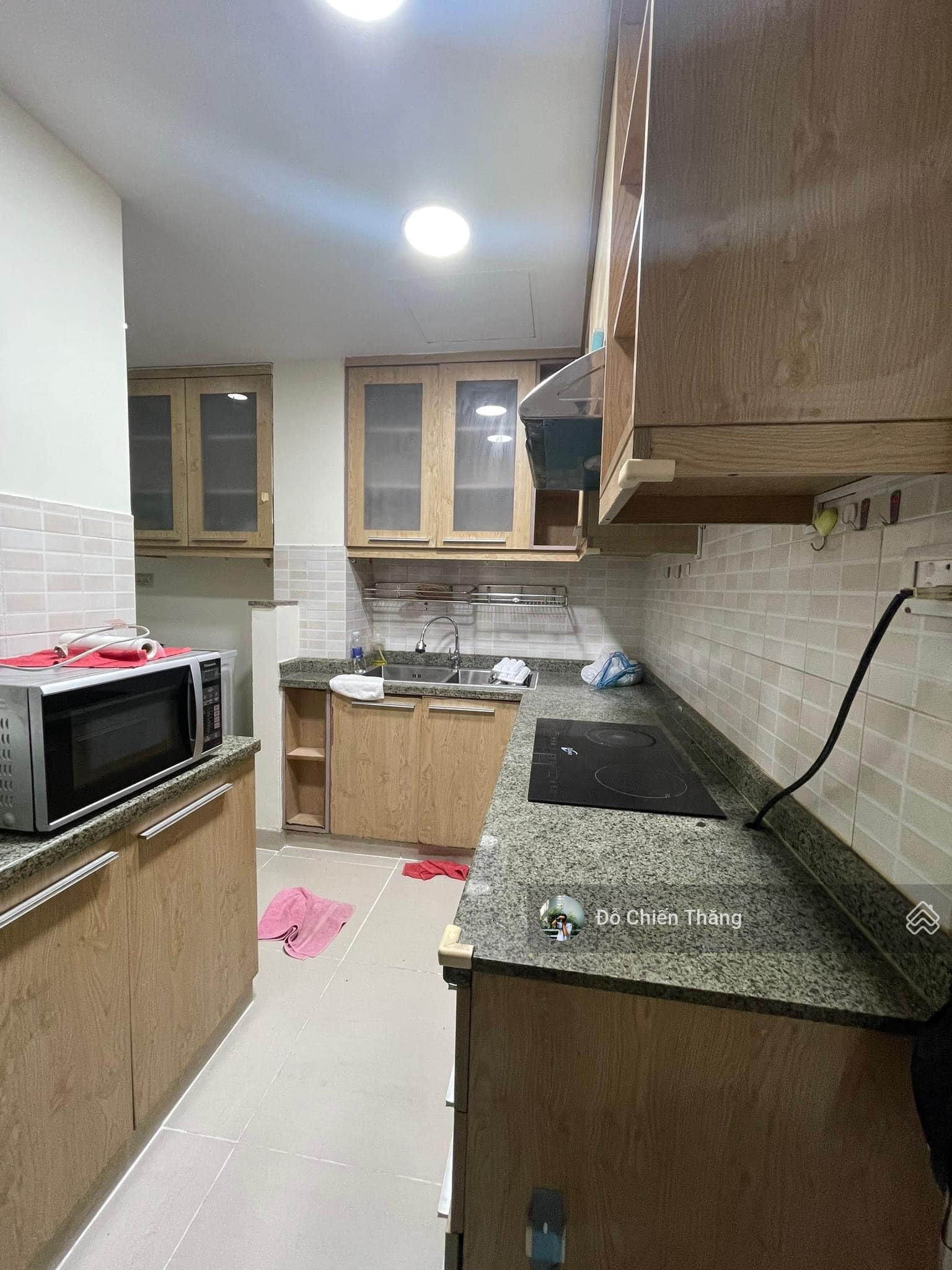 Chủ cần tiền chạy thận. Bán căn hộ 2PN, 1WC, 73m2 tại Tản Đà Court, 1,5 tỷ, Quận 5, HCM