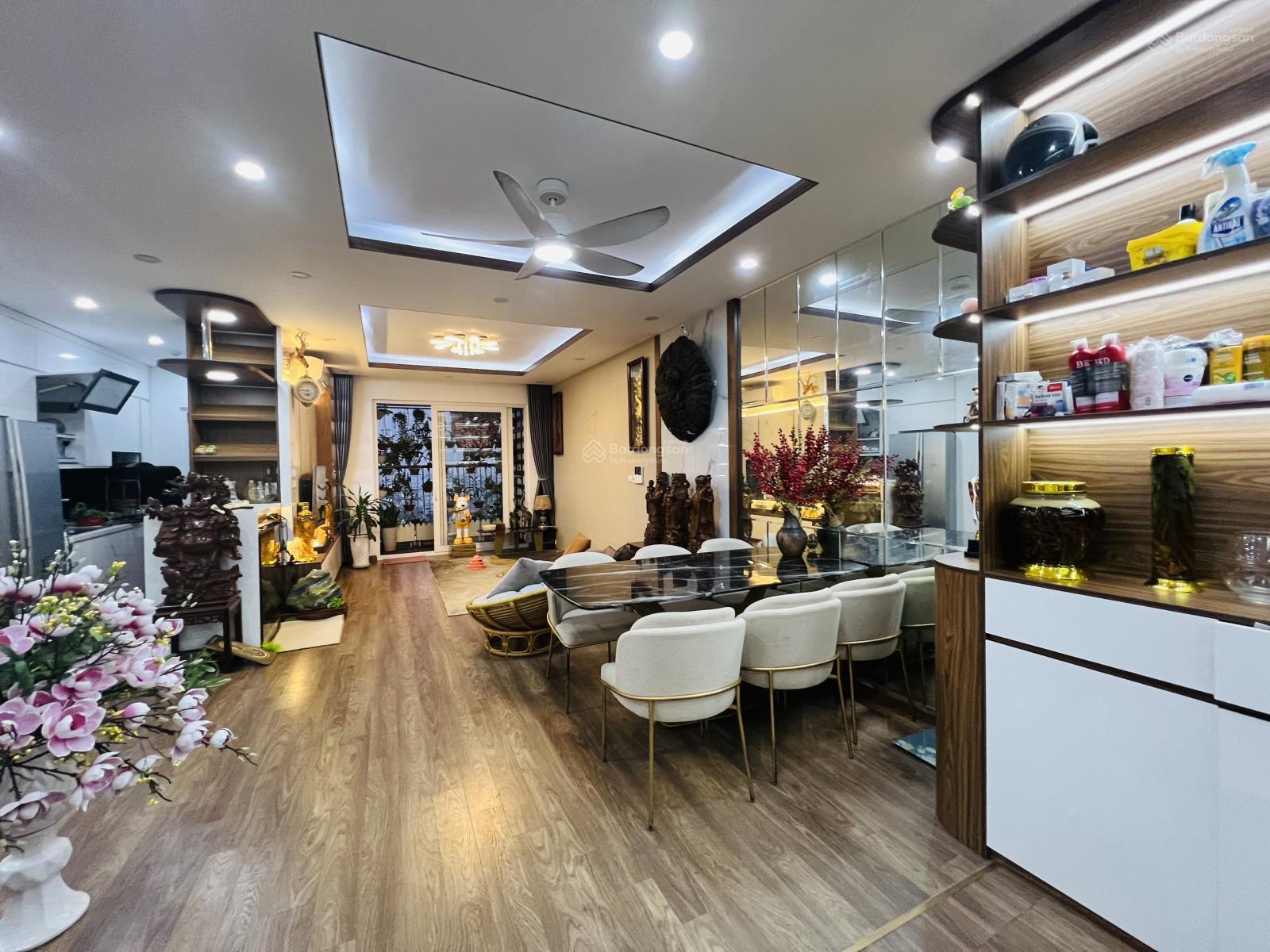 Hiếm! Bán căn góc 3 ngủ 126m2 Riverside Garden. BC hướng Nam, full nội thất, có slot. Giá 9,5 tỷ