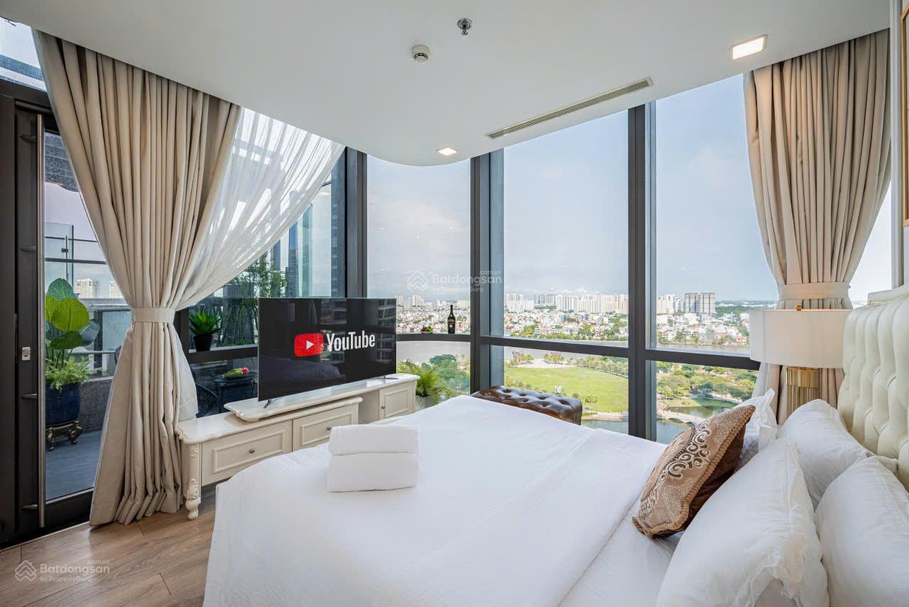 Cho thuê căn hộ Sky Villa 3PN Landmark 81 view sông, decor sang trọng, giá tốt chỉ 65 tr/tháng TL