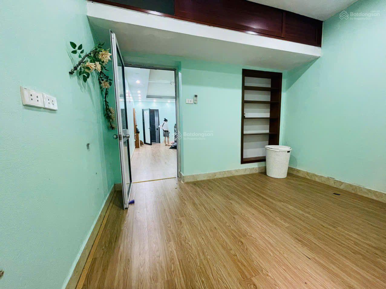 Tập thể Công Đoàn, Tây Sơn, Tầng 2, 60m2 (sổ 31m2), 2 ngủ, siêu thoáng