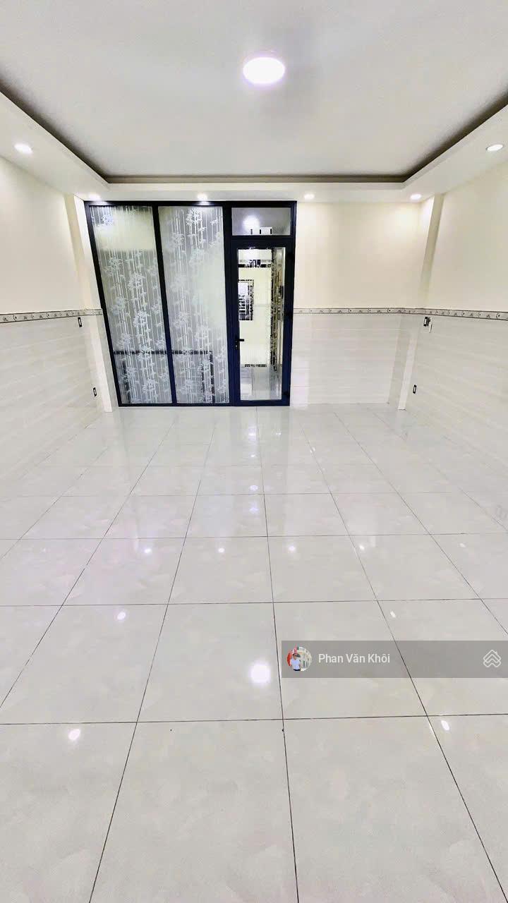 Cho Thuê Văn Phòng 35m2 Giá 5 Triệu/ Tháng Giờ Giấc Tự Do , Có Thang Máy , Hầm Xe