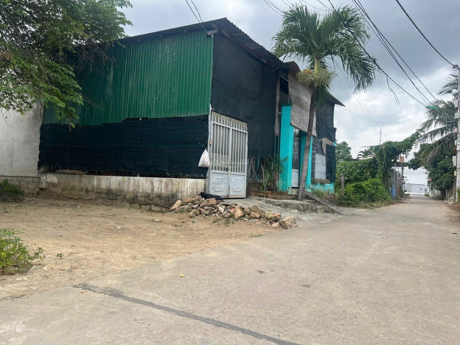 Giá rẻ bán nhanh lô đất hẻm ô tô kề đường D30 chỉ 50m ( 91,7m2 chỉ 2,35 tỷ )