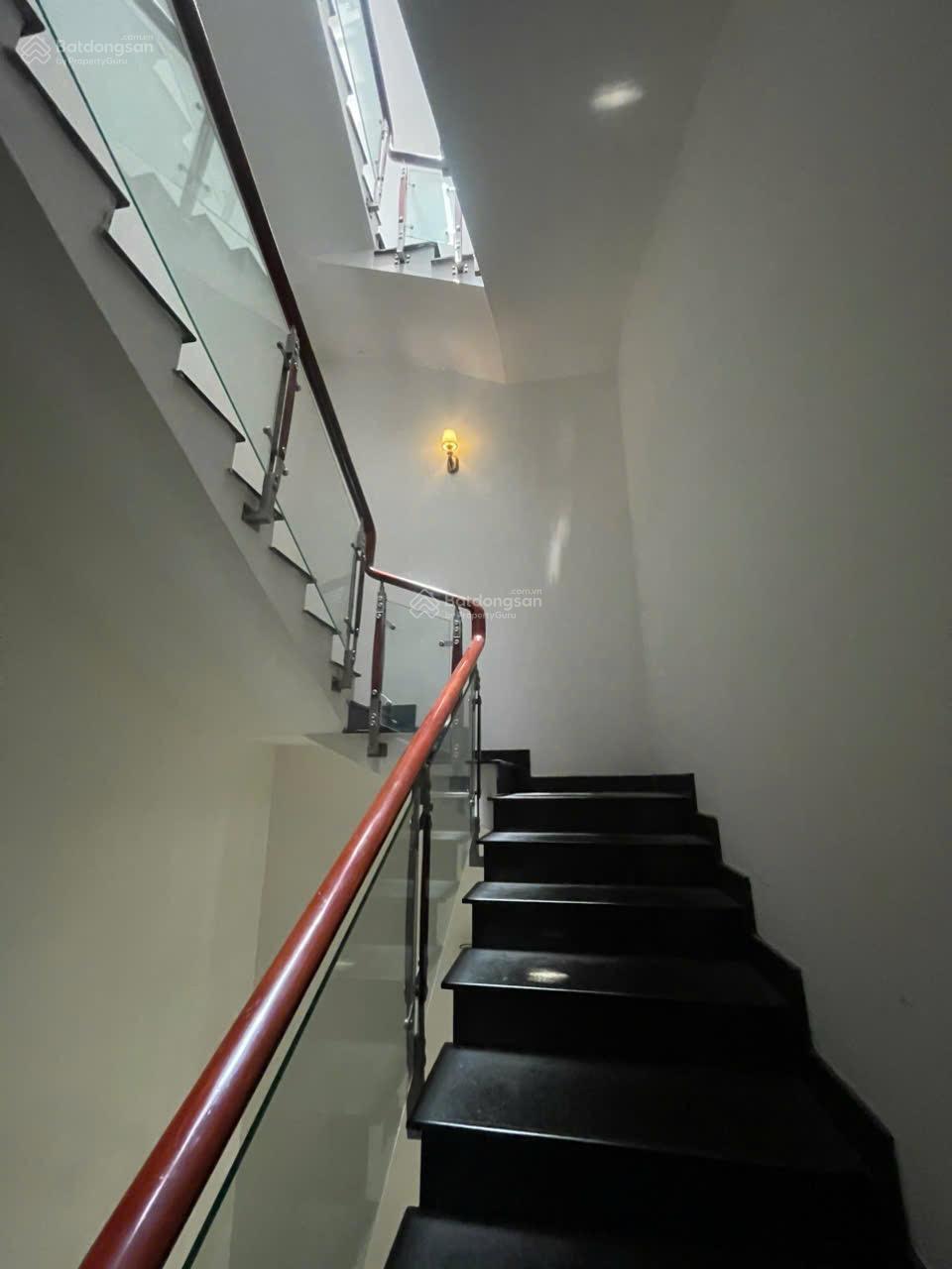 Bán nhà phố KDC Phong Phú 4, Bình Chánh sổ hồng chỉ 8tỷ5