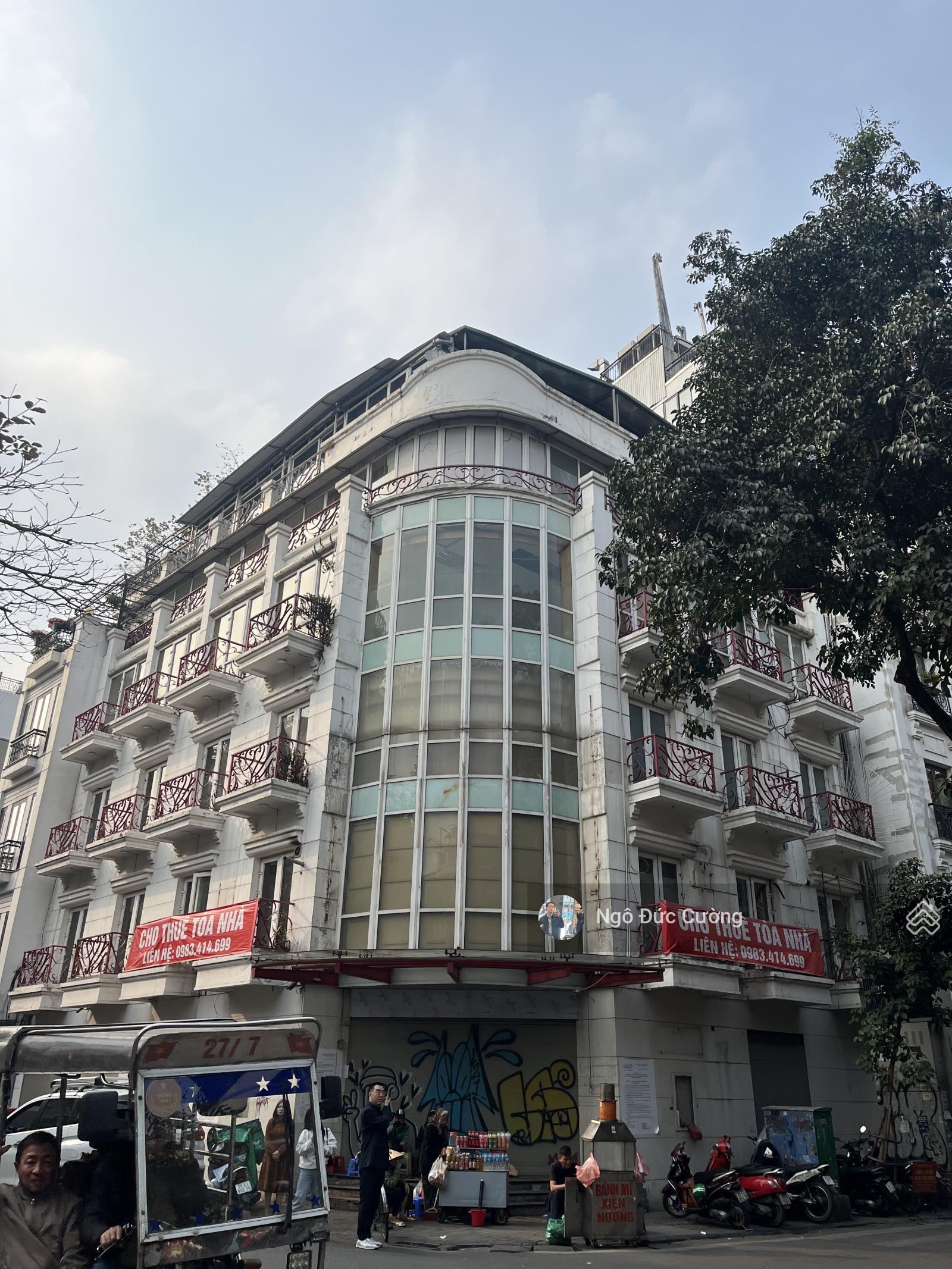 Cho thuê MBKD Bát Sứ 60m2x5T, lô góc 15m, vị trí cực hot lõi phố cổ dân du lịch đông 0336 920 ***