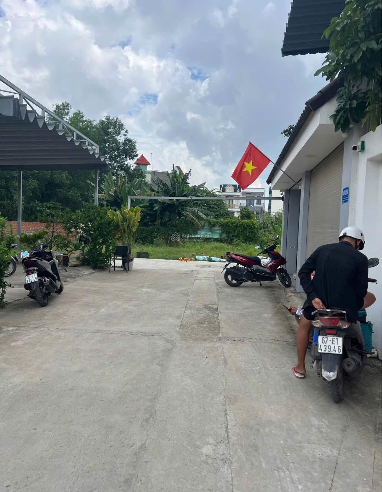 Bán 2 lô đất phường An Bình, Dĩ An gần cầu vượt Linh xuân