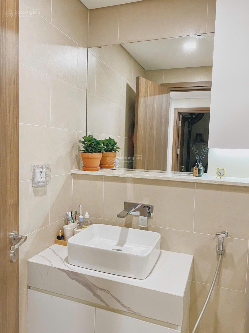 Cho thuê căn hộ 1PN, 30m2, 12 triệu, tại Saigon Royal Residence, Quận 4, TP. HCM Hot. LH: 949229199