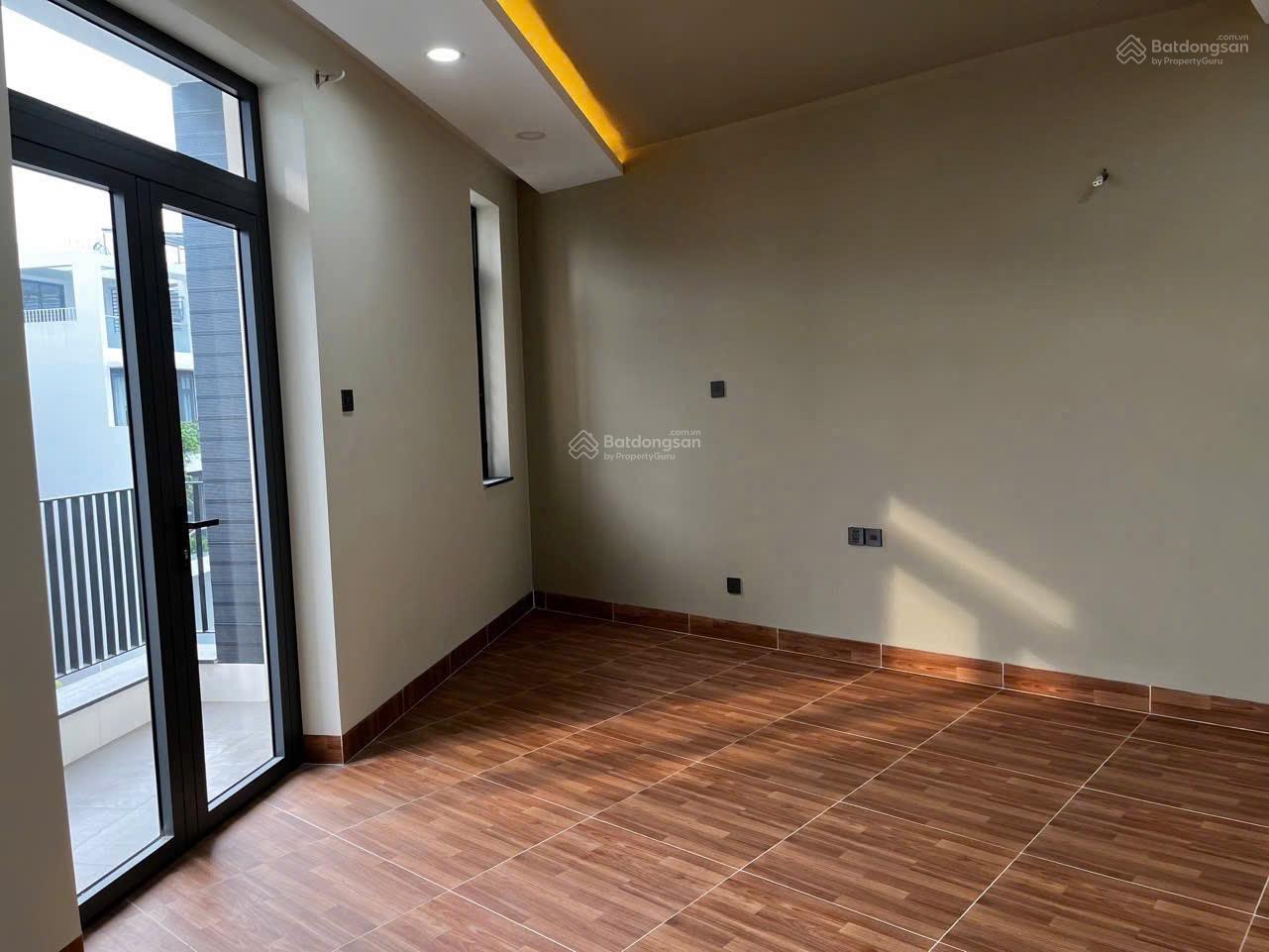 Bán nhà 4 tầng đường 10B Trung Sơn 8tỷ8