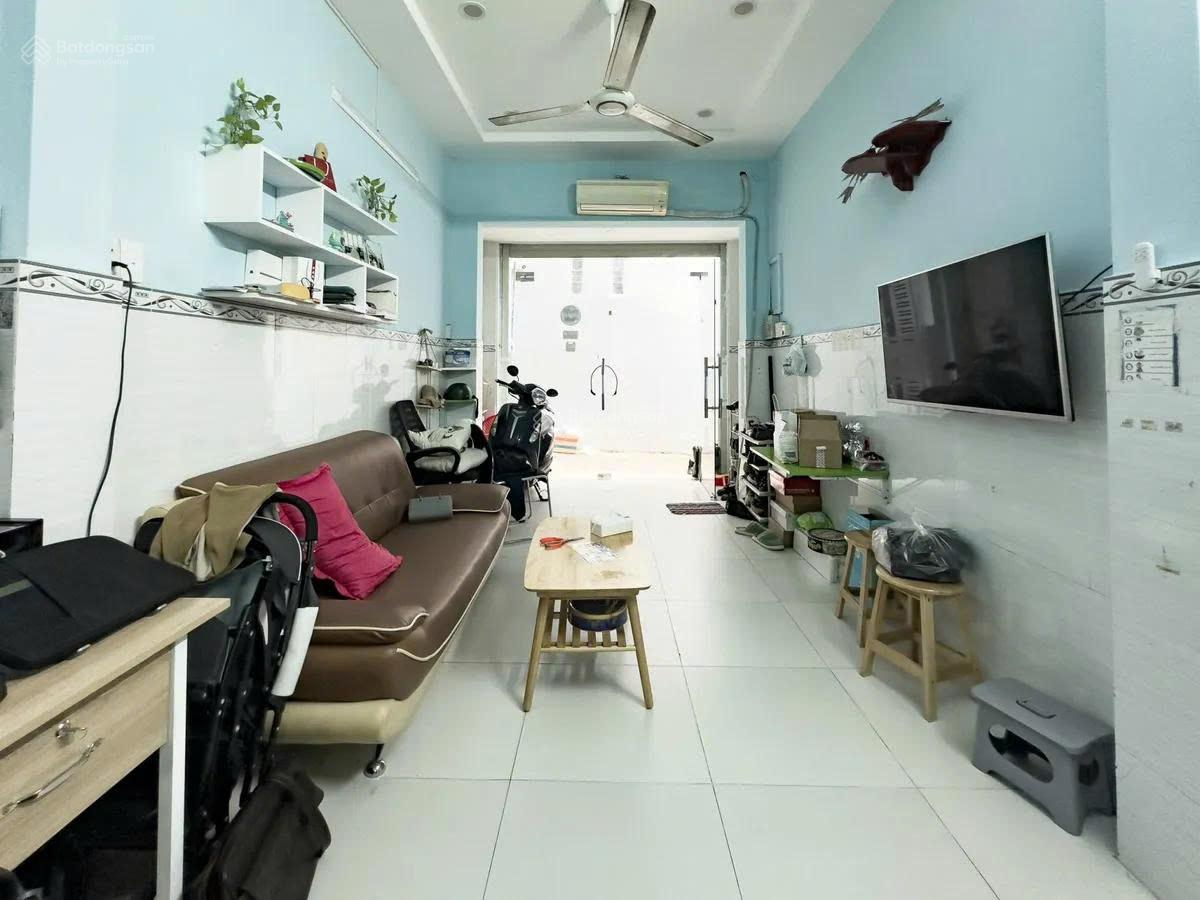 BÁN NHÀ ĐẤT THÁNH, P.6, TÂN BÌNH  NGAY CÔNG VIÊN LÊ THỊ RIÊNG-36m2- 3PN- 5.5TỶ