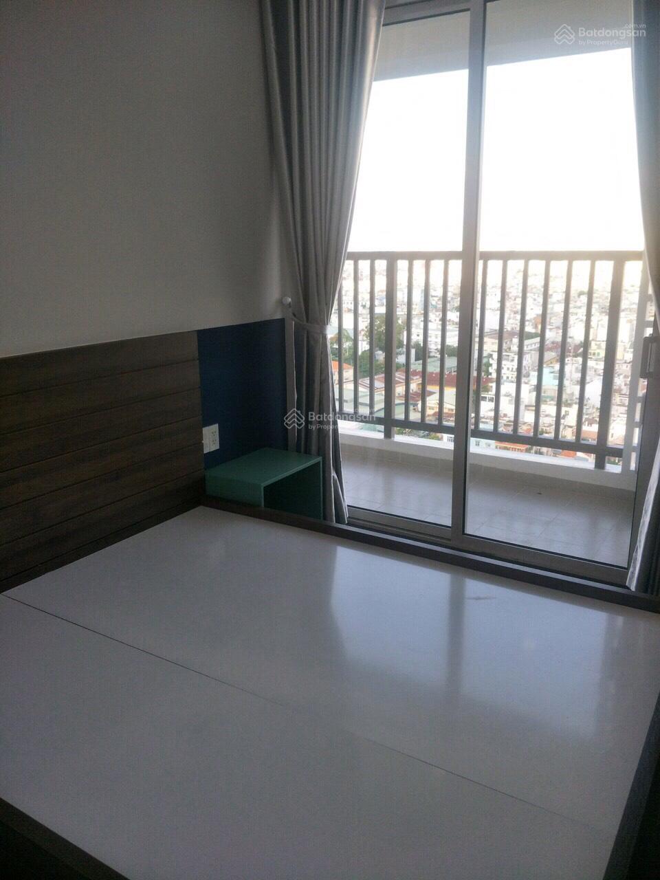 Bán căn hộ chung cư 312 Lạc Long Quân, Q11, 66m2, 2pn, 2.85 tỷ, có sổ