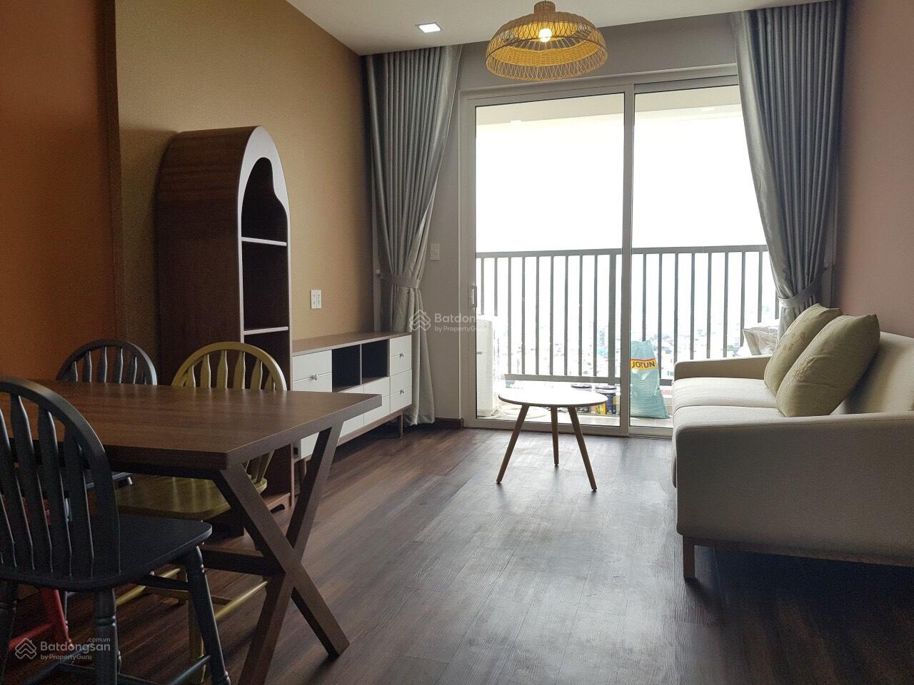 Bán căn hộ chung cư 312 Lạc Long Quân, Q11, 66m2, 2pn, 2.85 tỷ, có sổ