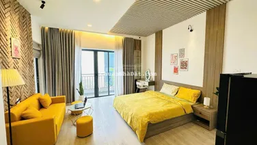 Căn hộ 1PN ban công full NT - có hầm xe, thang máy - gần cầu Công Lý, giáp Q3