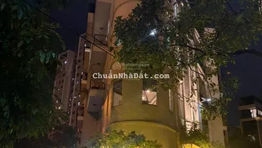 Chính chủ cần bán nhà phân lô quân đội ngõ 699 Lạc Long Quân-Phường Tây Hồ-Hà Nội 105m2x5T,35 tỷ