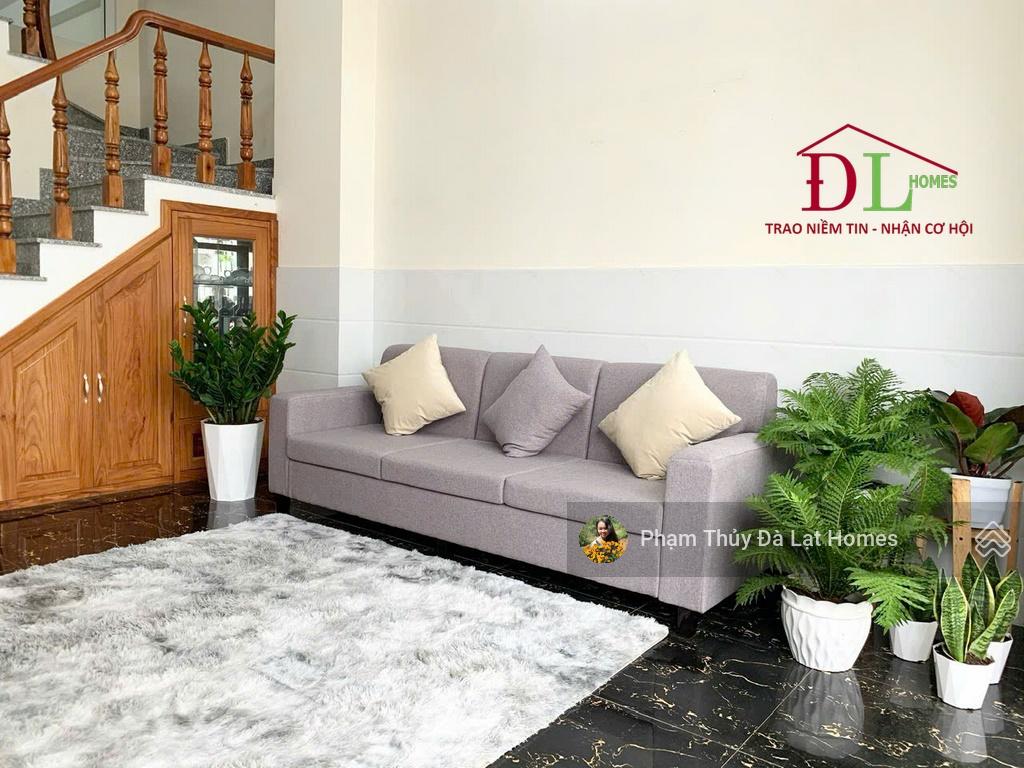 BÁN GẤP căn nhà phố mặt tiền Tô Hiến Thành Đà Lạt giá đầu tư cực tốt