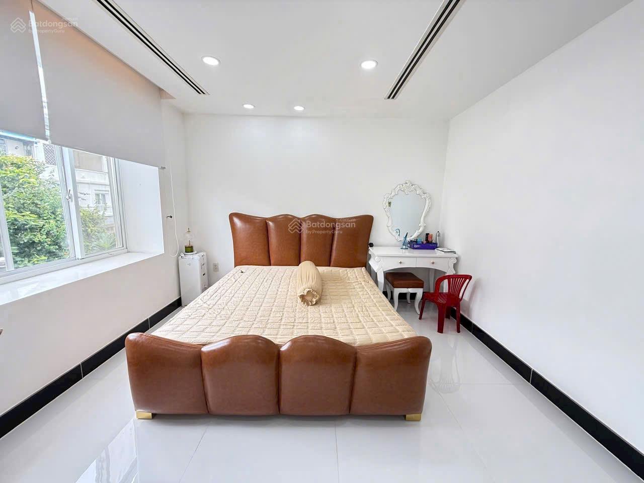 Bán Biệt thự phú mỹ hưng giá tốt nhất khu vực giá chỉ 34,5 tỷ
