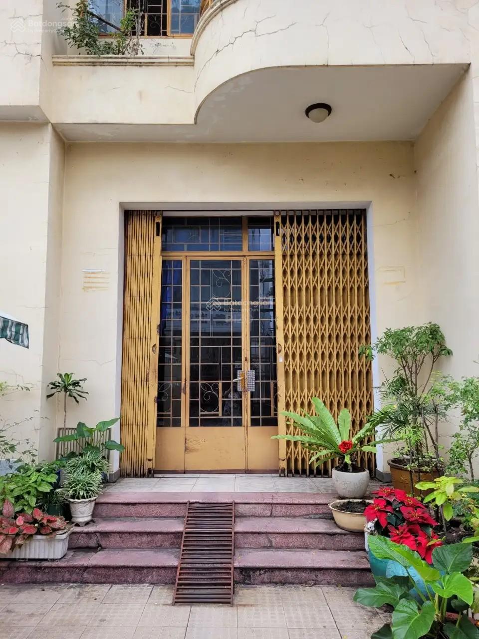 Ngang 6.35m nhà 4 tầng (6PN) mặt tiền Nguyễn Đình Chiểu, PN Giảm 1.5tỷ! LH: 0899 627 ***(Minh Châu)