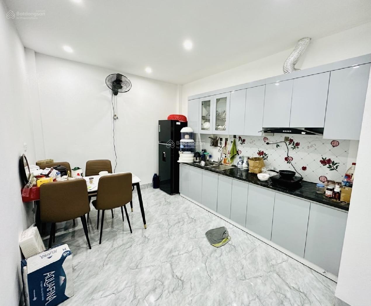 Nhà Âu Cơ Tây Hồ DT 40.6 / 46m2 nhà 3 tầng mặt tiền 3,2 m giá 3,3 tỷ đã có nhà Tây Hồ Nhà Âu Cơ Tây Hồ DT 40.6 / 46m2 nhà 3 tầng mặt tiền 3,2 m giá 3,3 tỷ đã có nhà Tây Hồ