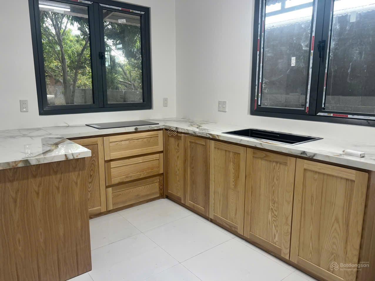 Bán NR Cấp 4/dt 894.7m2, 5 triệu / m2 tại Lê Đại Hành, Cam Đức, Cam Lâm, Khánh Hòa, đẹp: tiện lợi.