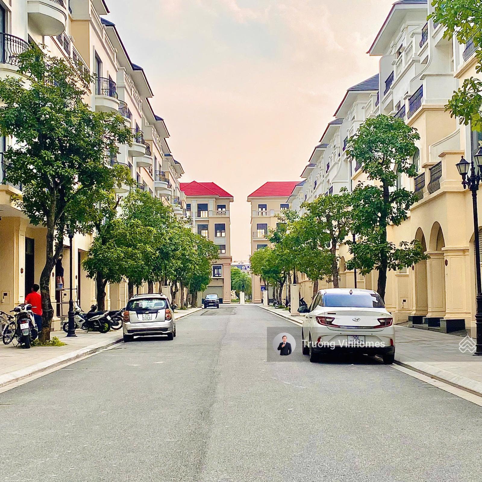 3 bước chân ra đến liite hongkong và biển hồ 18ha vị trí đắc địa 3 bước chân ra đến liite hongkong và biển hồ 18ha vị trí đắc địa